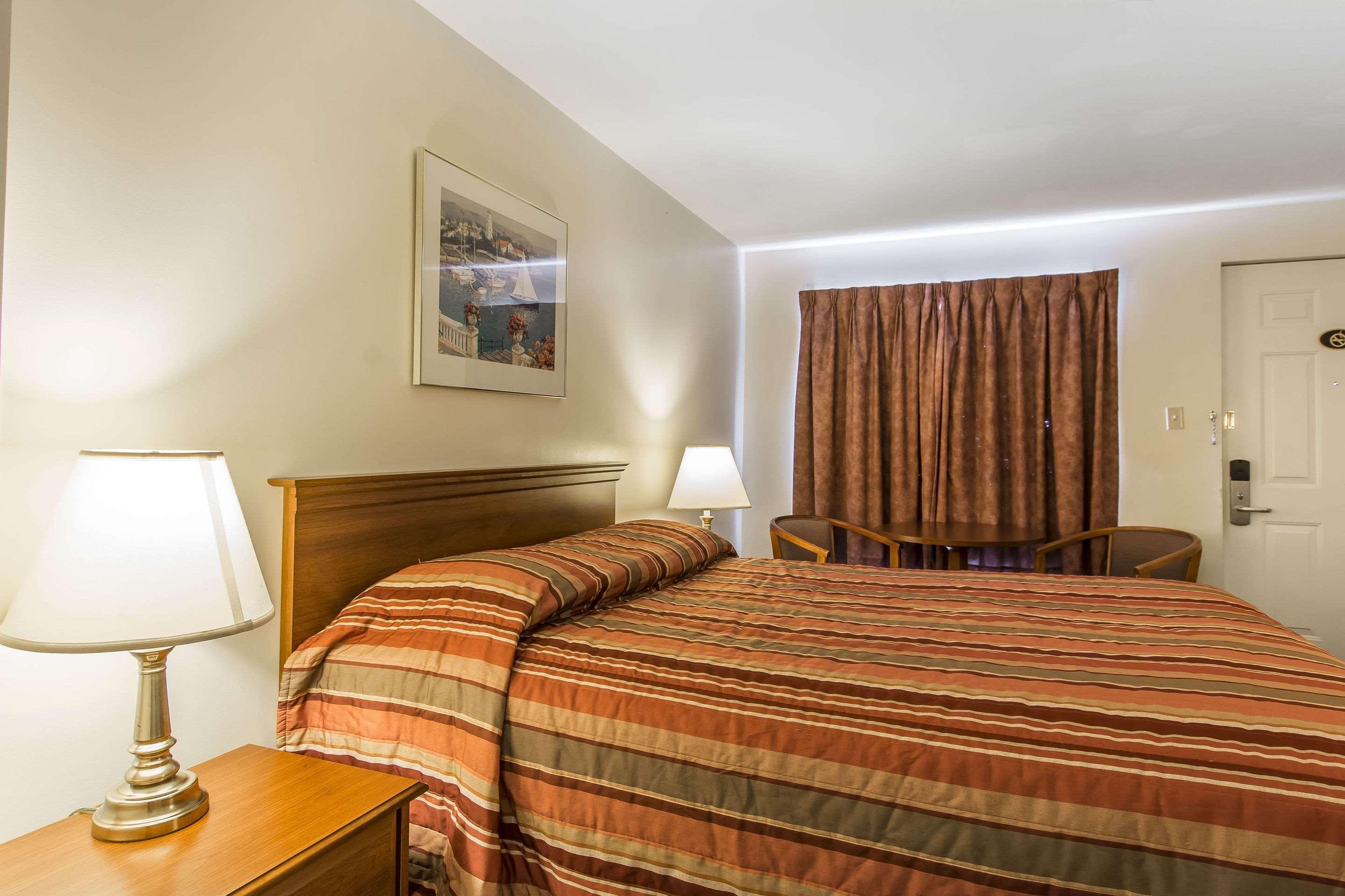 Econo Lodge Inn & Suites Saint John Dış mekan fotoğraf